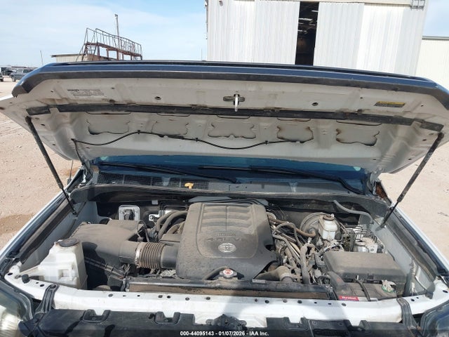 5TFRM5F19JX131980 Toyota Tundra Sr 4.6l V8