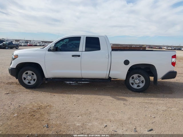5TFRM5F19JX131980 Toyota Tundra Sr 4.6l V8