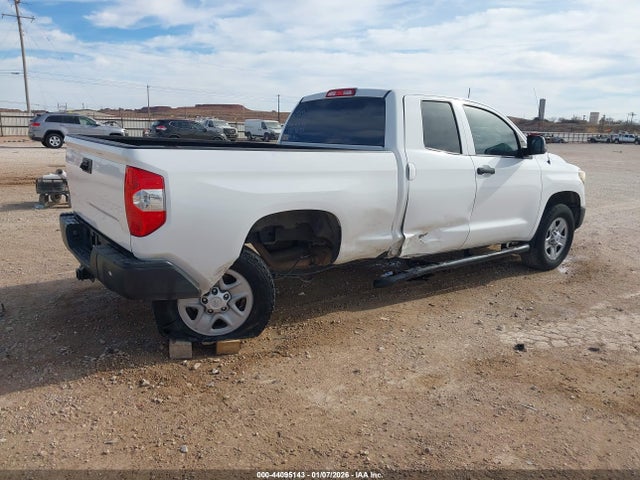 5TFRM5F19JX131980 Toyota Tundra Sr 4.6l V8