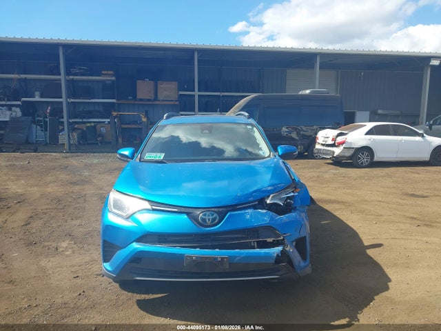 JTMRJREV7HD096596 Toyota Rav4 Hybrid Xle