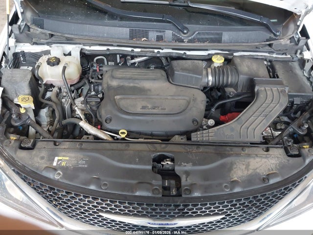 2019 CHRYSLER PACIFICA 2C4RC1GG3KR652966 Photo 9