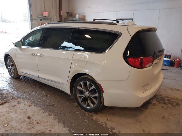 2019 CHRYSLER PACIFICA 2C4RC1GG3KR652966 Photo 2