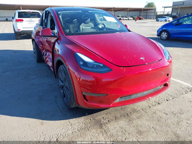 2025 TESLA MODEL Y 7SAYGDED2SF255080 Photo 0