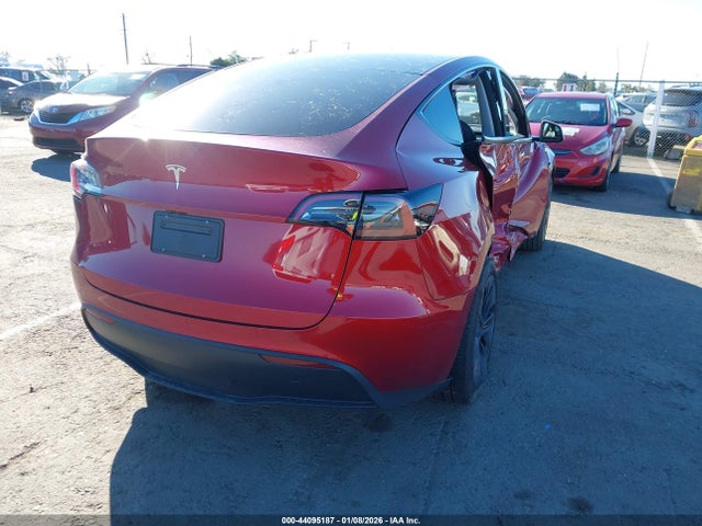 2025 TESLA MODEL Y 7SAYGDED2SF255080 Photo 3