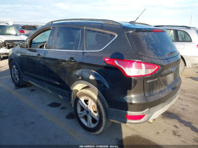 2016 FORD ESCAPE 1FMCU0GX7GUB72268 Photo 2
