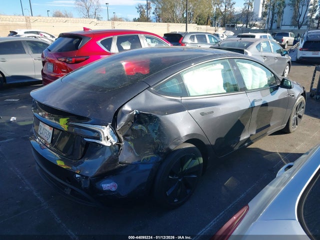 Продаж на аукціоні авто 2024 Tesla Model 3 Long Range Dual Motor All-wheel Drive/rear-wheel Drive, vin: 5YJ3E1EA0RF734903, номер лоту: 44095224