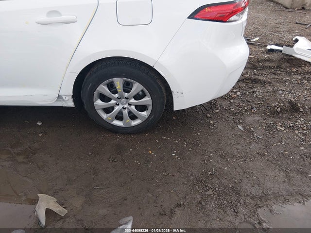 Toyota COROLLA LE 2022 5YFEPMAE7NP305723 Image 18