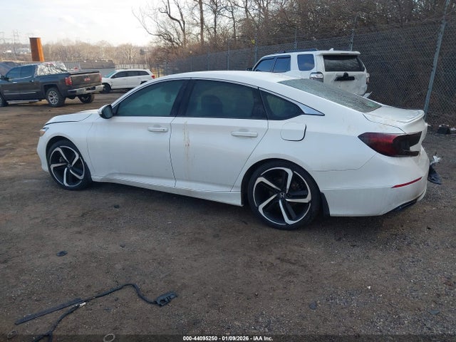 1HGCV1F31JA063031 Honda Accord Sport