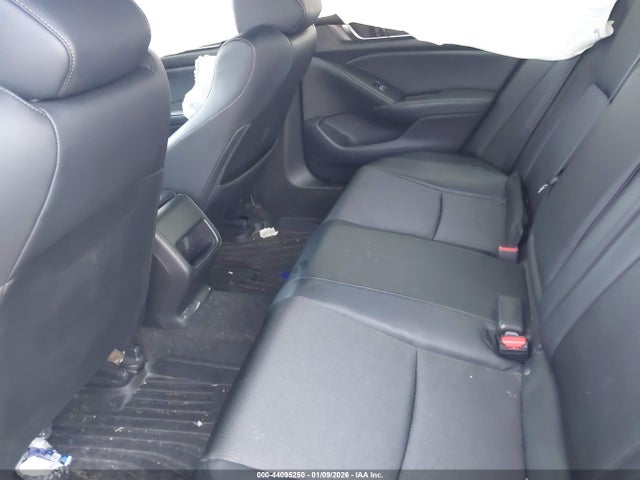 1HGCV1F31JA063031 Honda Accord Sport