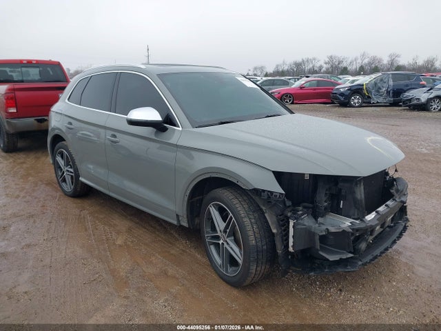 2020 AUDI SQ5 WA1B4AFY9L2039009