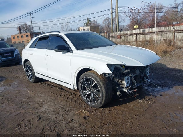 2021 AUDI SQ8 WA1CWBF13MD004110
