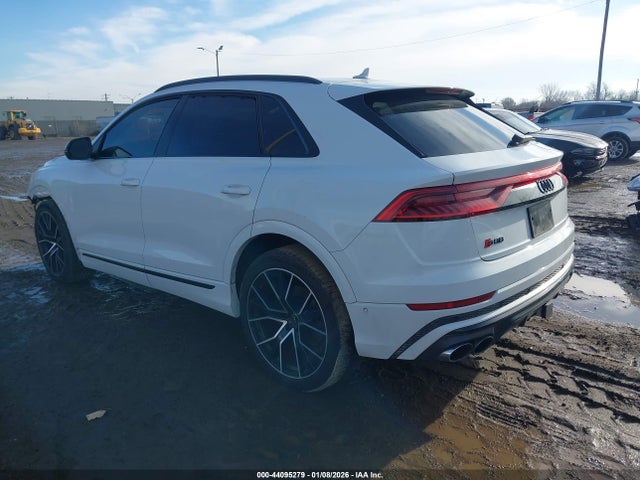 2021 AUDI SQ8 WA1CWBF13MD004110 Photo 2