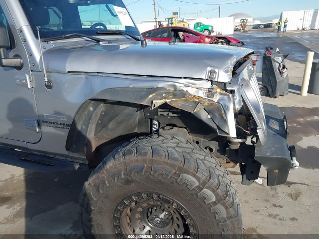 1C4HJWDG0JL921905 Jeep Wrangler Jk Unlimited Sport S 4x4
