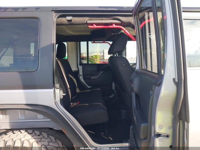1C4HJWDG0JL921905 Jeep Wrangler Jk Unlimited Sport S 4x4
