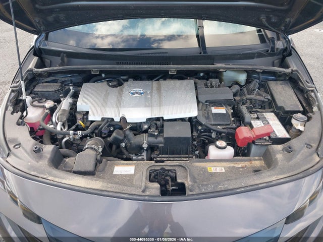 JTDKAMFP6M3186505 Toyota Prius Prime Le
