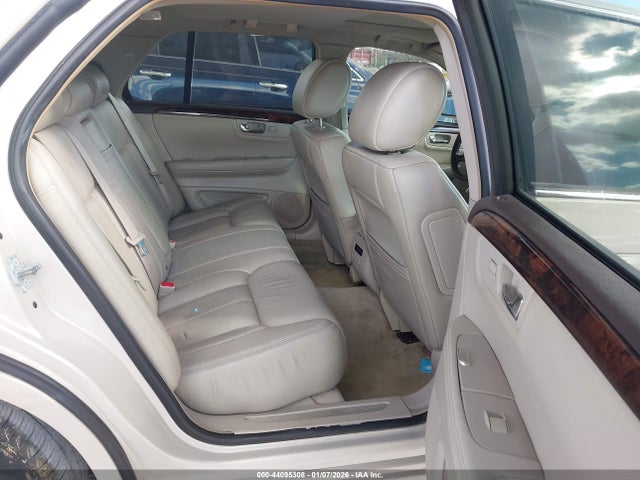 2011 CADILLAC DTS 1G6KH5E62BU125298 Photo 7