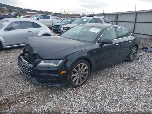 2013 AUDI A7 WAU2GAFC3DN083134 Photo 1