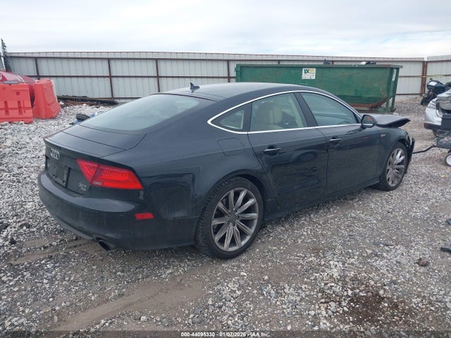 2013 AUDI A7 WAU2GAFC3DN083134 Photo 3