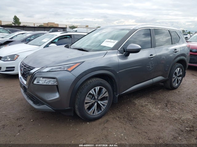 JN8BT3BA6PW424527 Nissan Rogue Sv Fwd