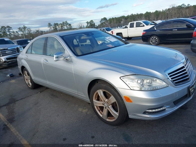 2010 MERCEDES-BENZ S 550 WDDNG7BB8AA294189