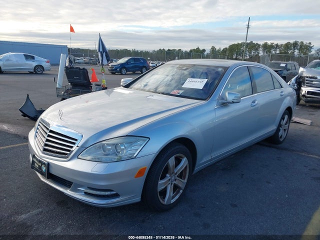 2010 MERCEDES-BENZ S 550 WDDNG7BB8AA294189 Photo 1