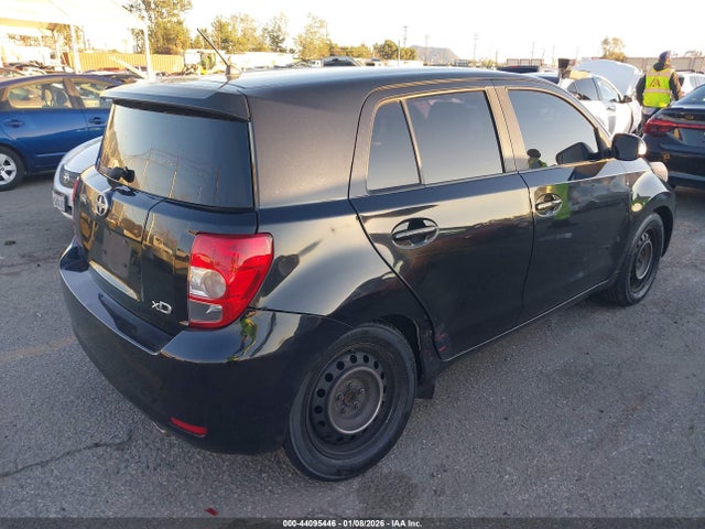 2011 SCION XD JTKKU4B41B1013723 Photo 3
