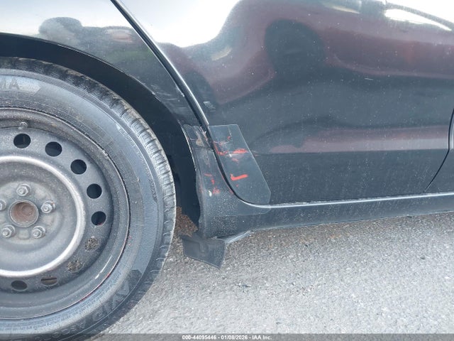 2011 SCION XD JTKKU4B41B1013723 Photo 5