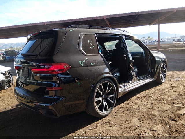5UXCW2C00L9C79356 BMW X7 Xdrive40i