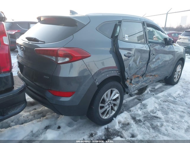 2018 HYUNDAI TUCSON KM8J3CA42JU643955 Photo 3