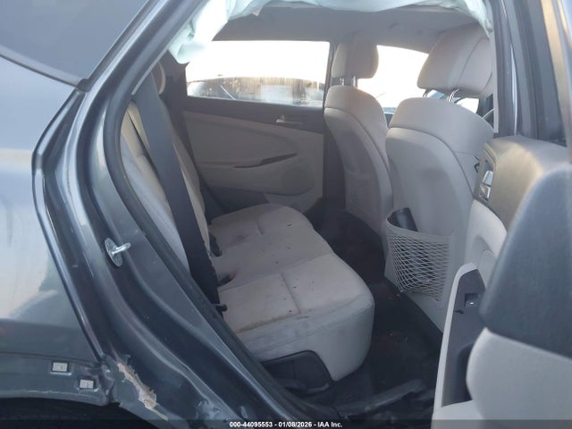2018 HYUNDAI TUCSON KM8J3CA42JU643955 Photo 7