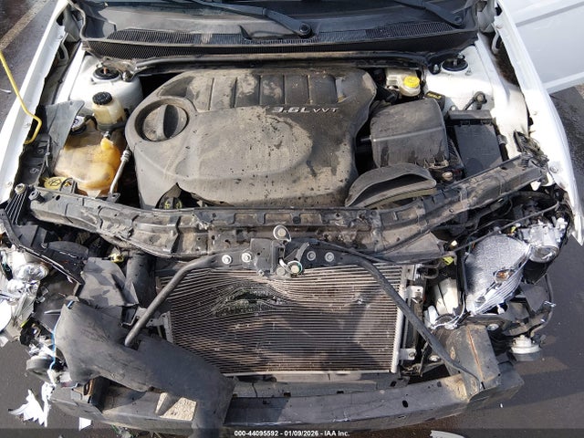 Продажа на аукционе авто 2014 Chrysler 200 Touring, vin: 1C3CCBBG5EN107005, номер лота: 44095592