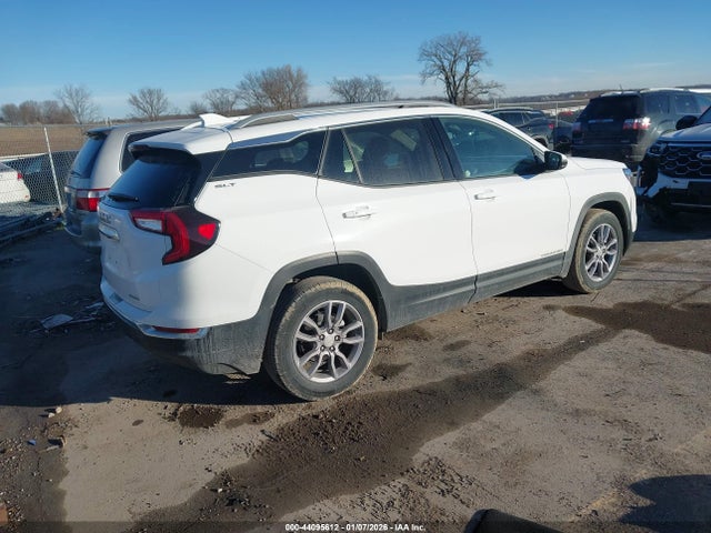 2024 GMC TERRAIN 3GKALVEG0RL272180 Photo 3