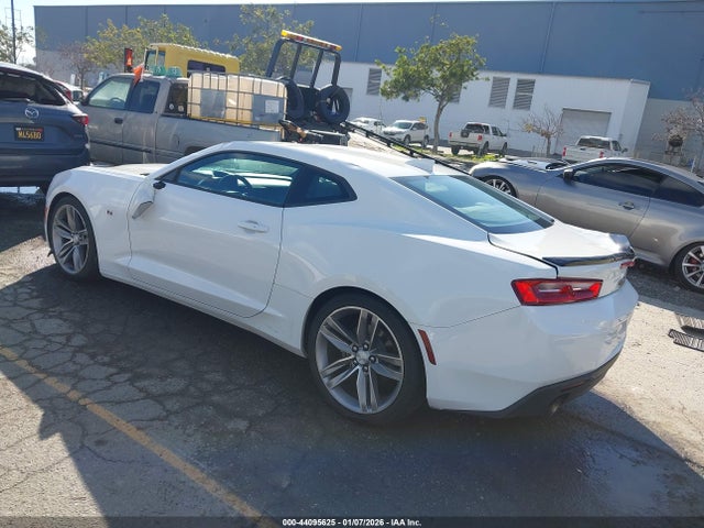 2018 CHEVROLET CAMARO 1G1FB1RS0J0174420 Photo 2