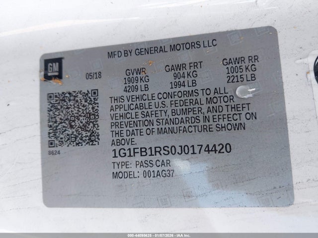 2018 CHEVROLET CAMARO 1G1FB1RS0J0174420 Photo 8