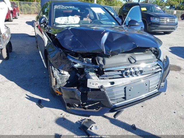 2017 AUDI A4 WAUENAF48HN064614 Photo 5