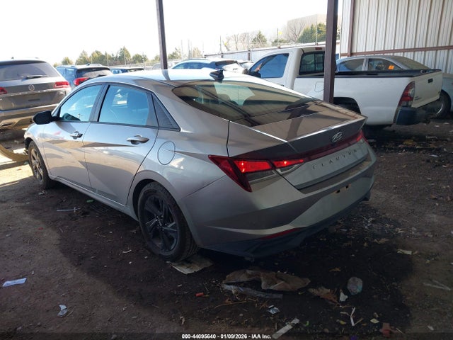 2021 HYUNDAI ELANTRA 5NPLM4AG7MH023031 Photo 2