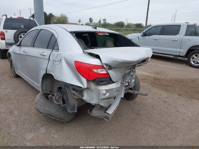 2012 CHRYSLER 200 1C3CCBAB8CN135089 Photo 5