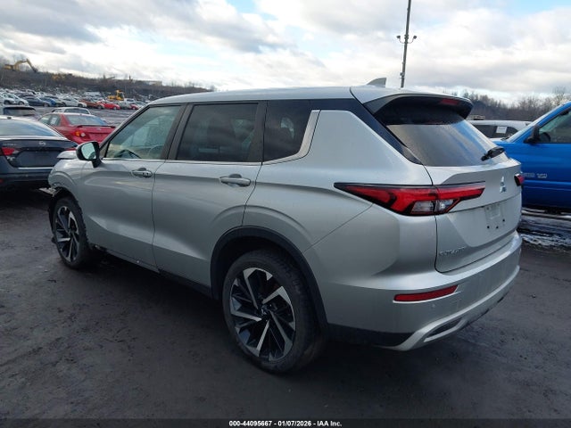 2023 MITSUBISHI OUTLANDER JA4J4UA85PZ011841 Photo 2