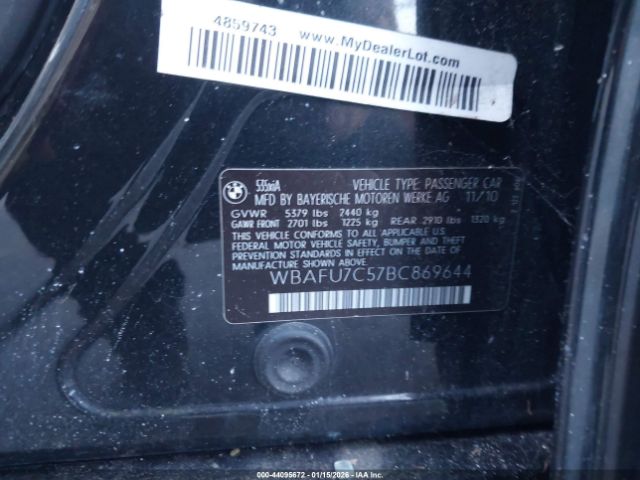 2011 BMW 535I WBAFU7C57BC869644 Photo 8