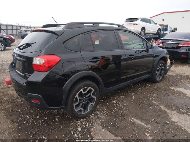 Subaru Crosstrek 2.0i Premium 2017 JF2GPABCXH8222843 Image 4