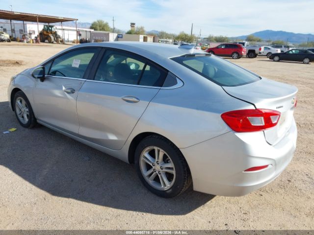 2017 CHEVROLET CRUZE 1G1BE5SM2H7201224 Photo 2