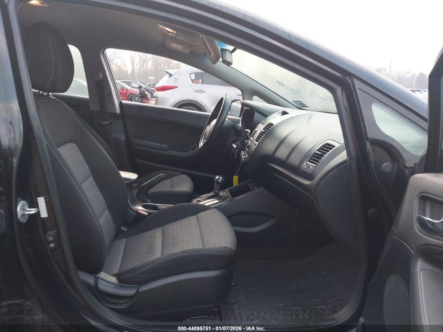 Aukcja sprzedaży 2016 Kia Forte Lx, vin: KNAFK5A84G5576707, numer aukcji: 44095751