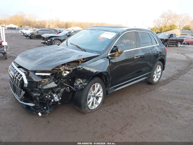 2023 AUDI Q3 WA1DECF37P1147792 Photo 1