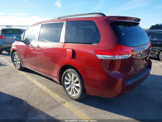 2011 TOYOTA SIENNA 5TDJK3DC7BS002199 Photo 2