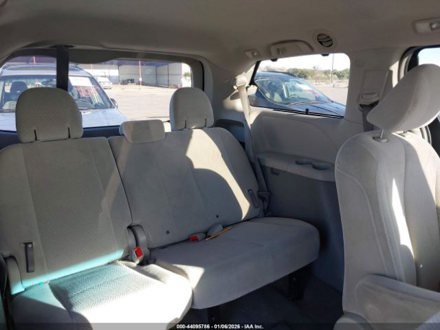 2011 TOYOTA SIENNA 5TDJK3DC7BS002199 Photo 7
