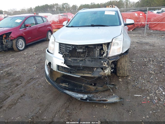 Продажа на аукционе авто 2014 Cadillac Srx Luxury Collection, vin: 3GYFNBE3XES685726, номер лота: 44095795