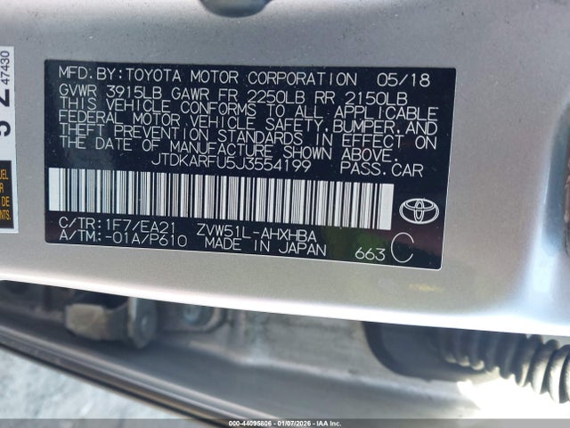 Toyota Prius Three Touring 2018 JTDKARFU5J3554199 Image 9