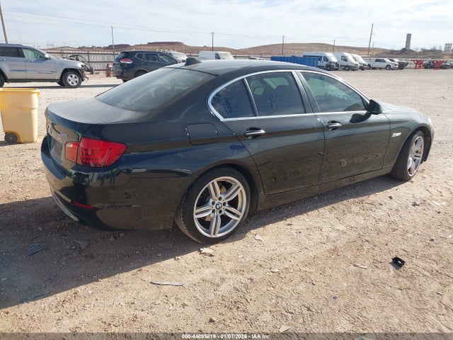 2012 BMW 528I WBAXG5C50CDW24678 Photo 3