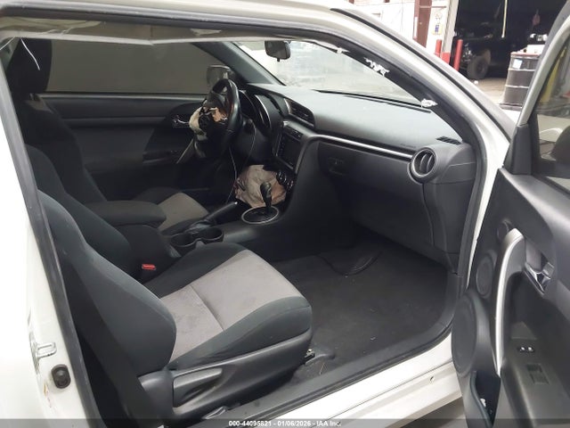 Scion TC 2016 JTKJF5C76GJ020355 Image 5