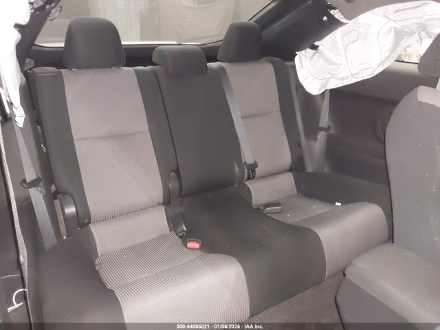 Scion TC 2016 JTKJF5C76GJ020355 Image 8